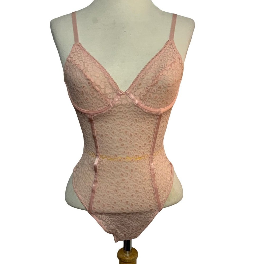 NWT Forever 21 Pink Leopard Bodysuit Small